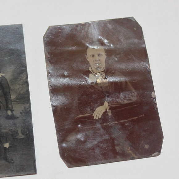 Antique Victorian 1800s Era Tintype Tin Type Photograph Photos CHILDREN Lot of 6 - Picture 3 of 6